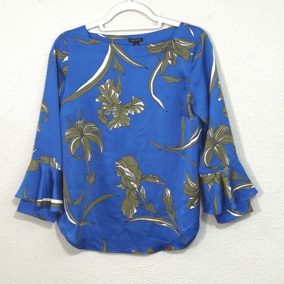 Ann Taylor Women’s Blouse Executive Boho Capsule XS Blue Floral Cuff Sleeve Work - Picture 2 of 9